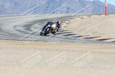 media/Oct-05-2025-CVMA (Sun) [[beeef4f201]]/Race 11-500-400(4)-350 Supersport/